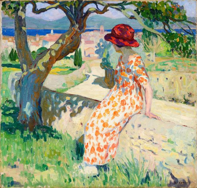 Jeune fille devant Saint-Tropez